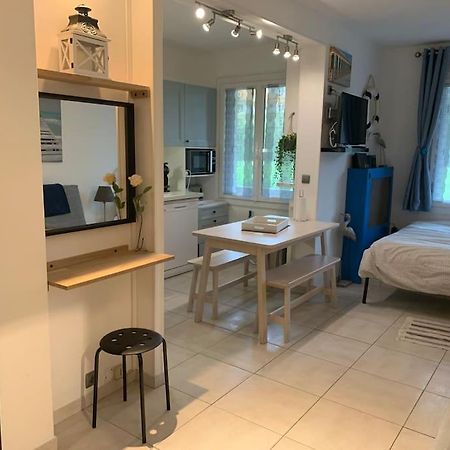 Studio Cosy Bord De Mer Et Centre Ville Pour 4Pers Deauville Extérieur photo